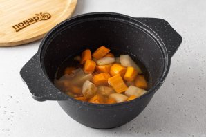 Суп-пюре с морковью и грушей