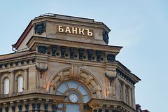 Российские банки начали поднимать ставки по вкладам впервые с марта