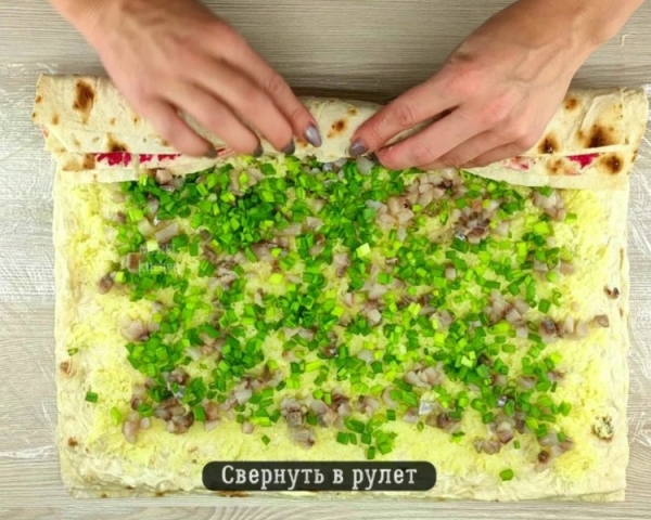 Беру селёдку, лаваш и готовлю невероятно вкусную закуску. Рулет сельдь «под шубой»