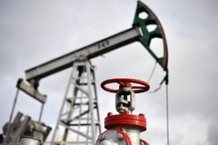 США и союзники договорились о параметрах потолка цен для нефти из России