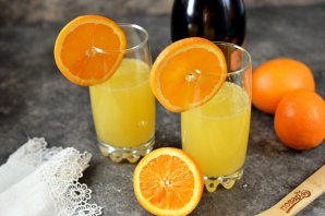Коктейль «Апельсины в шампанском»