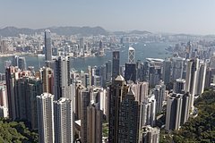 Число связанных с Россией компаний в Гонконге взлетело почти втрое