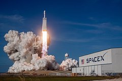 SpaceX подала в суд на украинскую компанию «Старлинк»