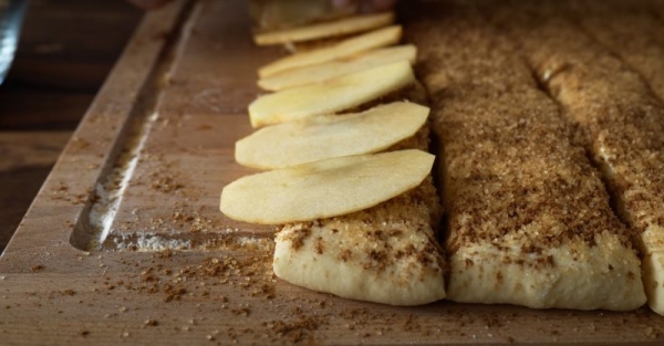 Элегантно вкусно и быстро. Нежный яблочный пирог по рецепту моей бабушки