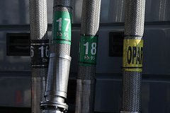 Европу предупредили о рекордном падении запасов дизеля