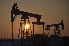 В России объяснили цель введения Вашингтоном потолка цен на нефть