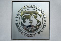 МВФ выделил 1,3 миллиарда долларов Украине