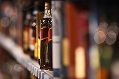 Российские ритейлеры предупредили об окончании запасов крепкого алкоголя