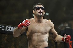 Бывшего бойца UFC арестовали по подозрению в убийстве