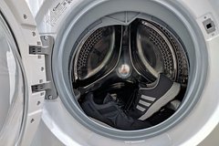 Поляка раскритиковали за отказ бесплатно отдать стиральную машину украинцам