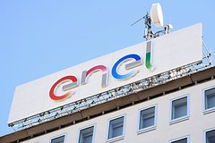 «Лукойлу» и «Газпромбанк-Фрезии» разрешили купить долю Enel