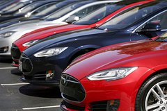 Tesla решила отозвать миллион машин