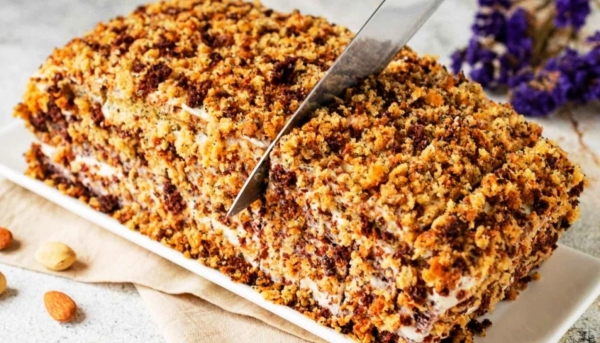 Торт «Царский» – для тех, кто не любит долгих рецептов. Название говорит само за себя