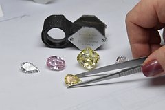 ЕС захотел ввести ограничения против российского производителя алмазов