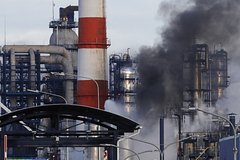 США допустили снижение потолка цен на российскую нефть