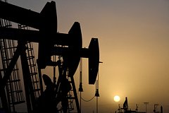 В ОПЕК+ одобрили сокращение добычи нефти на два миллиона баррелей в сутки