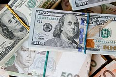 Эксперт объяснил причину отказа россиян от иностранной валюты